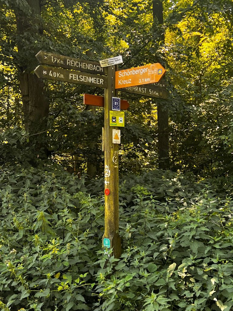 Wegweiser am Gronauer Kreuz