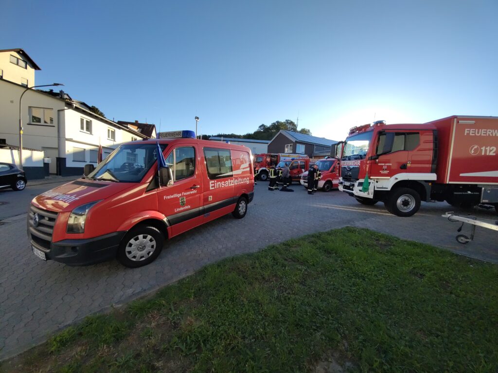 Katastrophenschutz-Großübung "Wolkenbruch 2026": Katastrophenschutzzug Lautertal/Lindenfels im Bereitstellungsraum
